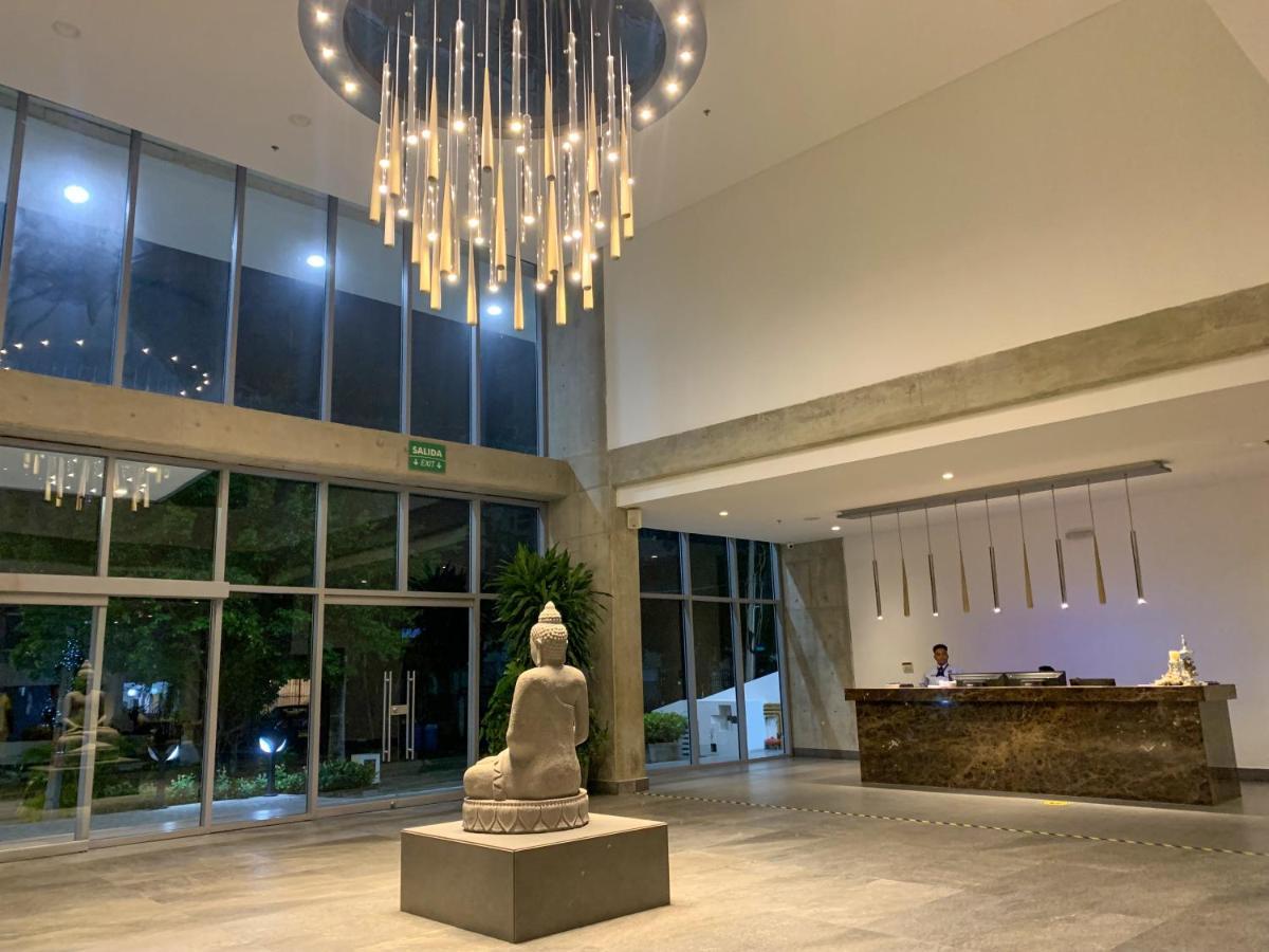 CartagenaOceanview Escape Pool, Jacuzzi & Gym In Bocagrande公寓 外观 照片